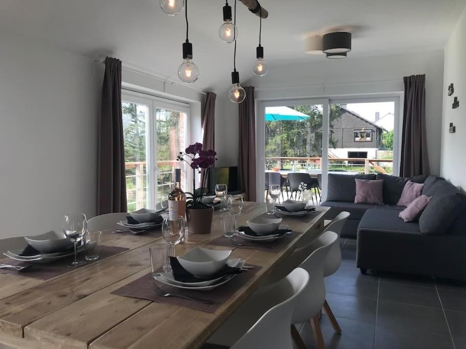 Huis Met Zonneterras, Tuin En Panoramisch Uitzicht Веллен Экстерьер фото